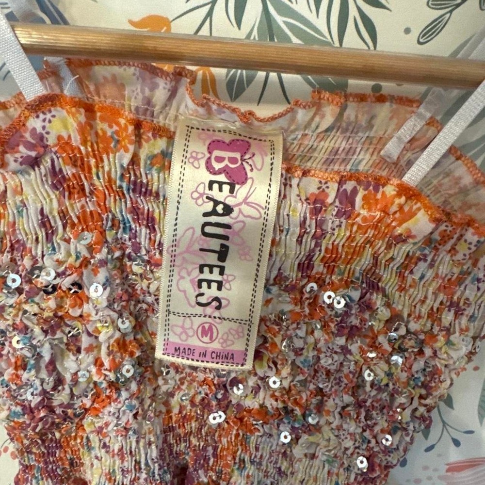 Vintage Y2K Beautees Smocked Floral Sequin Tank Top - Picture 4 of 4